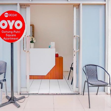 Oyo 90241 Sirooms Apartmen Gunung Putri Bogor Luaran gambar